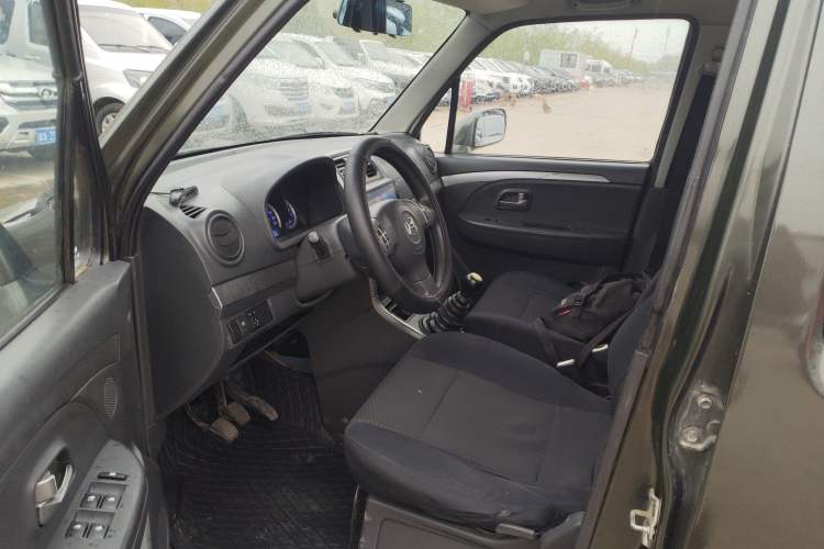 Used Suzuki Wagon R X5 2013 Cruise Edition 1.4L VVT Standard Model Driver Seat