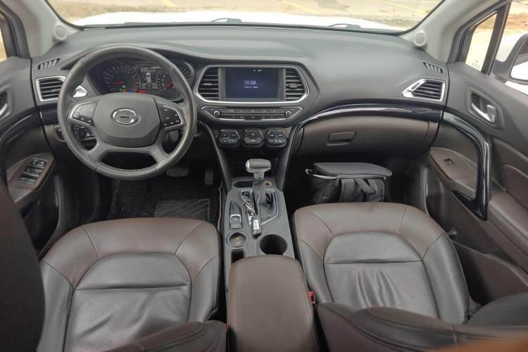 Used GAC Trumpchi GS4 2017 235T Automatic Two-Wheel Drive Luxury Smart Connectivity Version
