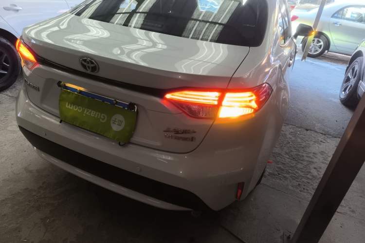 Used Toyota Levin 2021 Dual-Motor 1.8H E-CVT Leading Edition
