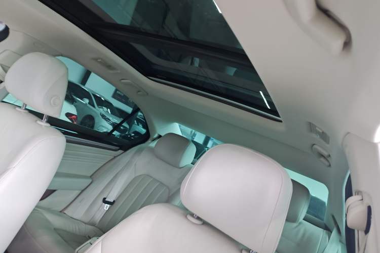 Used Volkswagen Phideon 2021 380TSI Luxury Edition