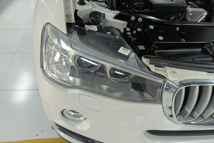 Used BMW X3 2014 xDrive20i X Design Package Right Front Headlight