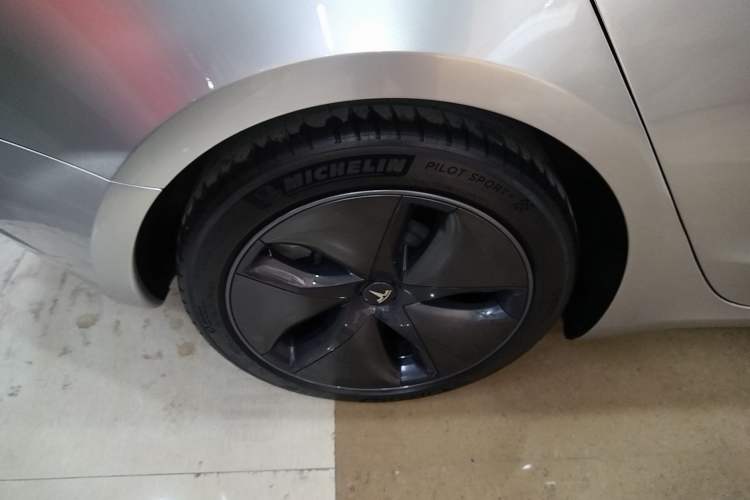 Used Tesla Model 3 2020 Standard Range Rear-Wheel Drive Upgraded Version