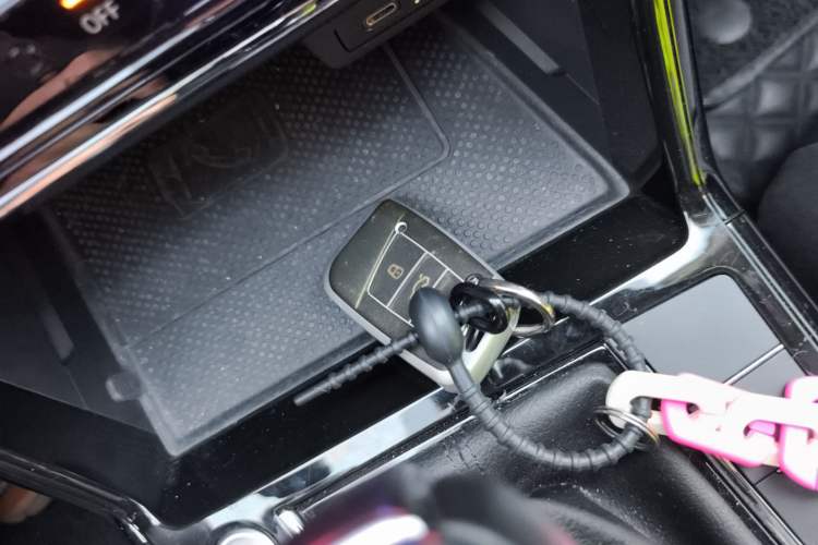 Used Volkswagen Passat 2022 330TSI Starry Luxury Edition
