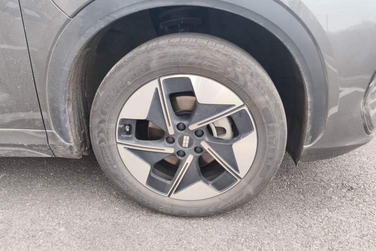 Used Geely Galaxy E5 2024 440km Launch Edition
