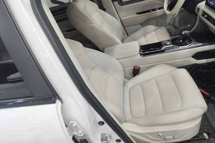 Used Geely Auto icon 2023 1.5TD Chocolate Luxe Edition