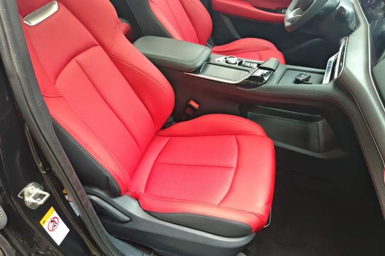 Used CHANGAN UNI-T 2020 1.5T Prestige Version Right Front Seat