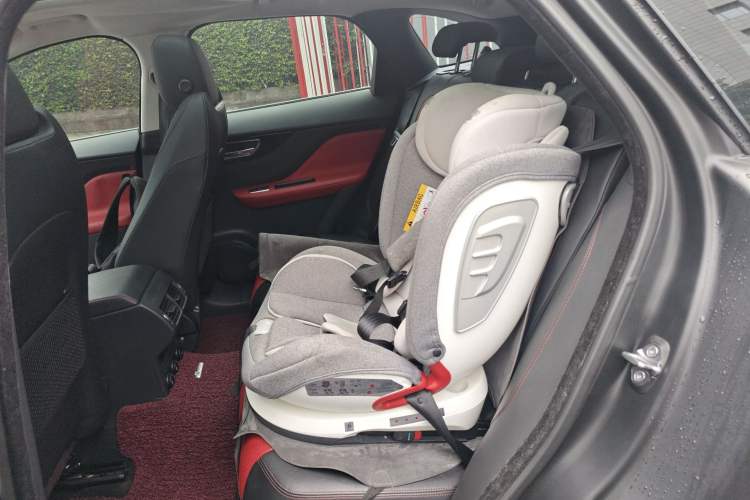 Used Jaguar F-PACE 2016 3.0 SC Four-Wheel Drive R-Sport Sport Edition
