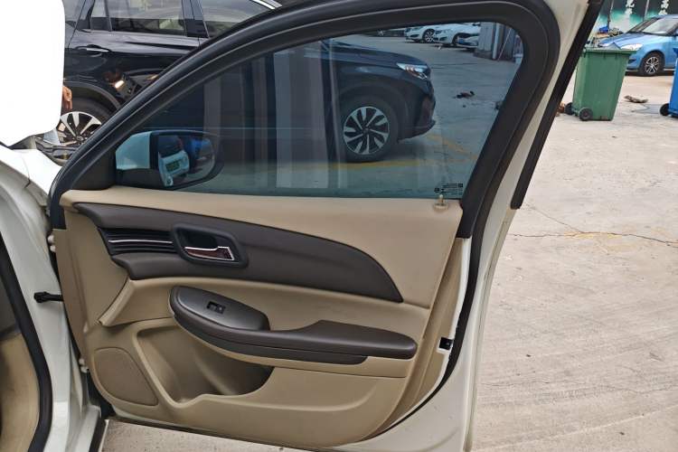 Used Chevrolet Malibu 2014 2.0L Automatic Comfort Edition