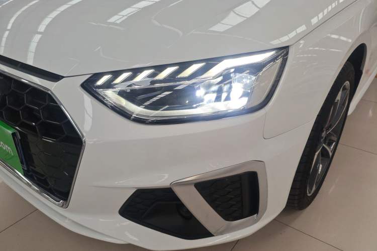 Used Audi A4L 2024 40 TFSI Fashion Dynamic Model