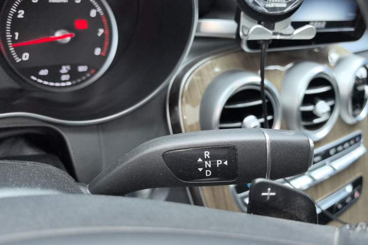 Used Mercedes-Benz GLC Coupe 2017 GLC 260 4MATIC Coupe SUV
