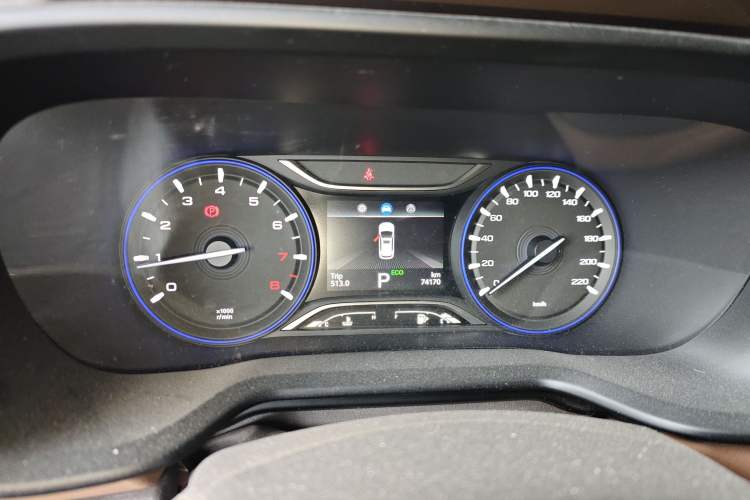 Used GAC Trumpchi GS3 2017 200T Automatic Luxury Edition Instrument Cluster
