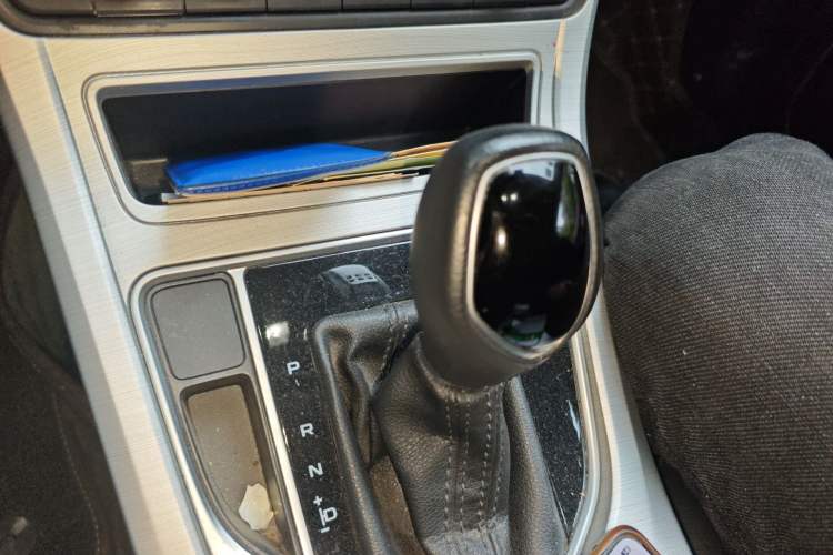 Used Geely Auto Vision 2018 1.5L Automatic Happiness Edition Gear Lever