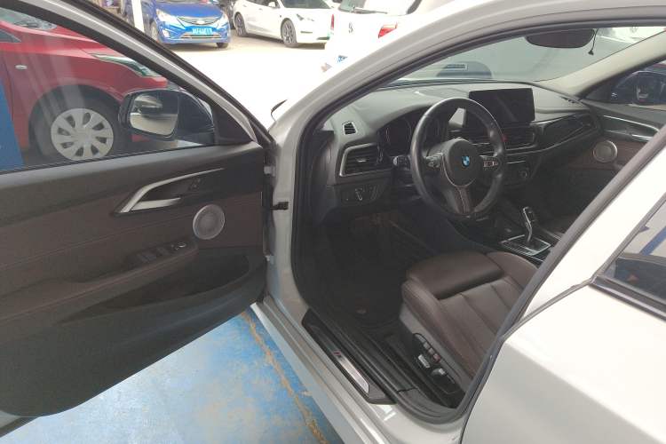 Used BMW 1 Series 2022 125i M Sport Night Edition
