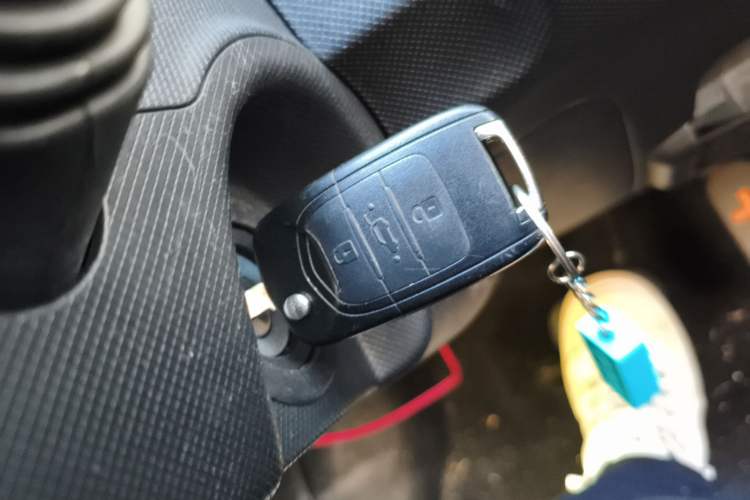 Used Wuling Hongguang MINIEV 2020 Enjoyment Model Lithium Iron Phosphate Vehicle Key