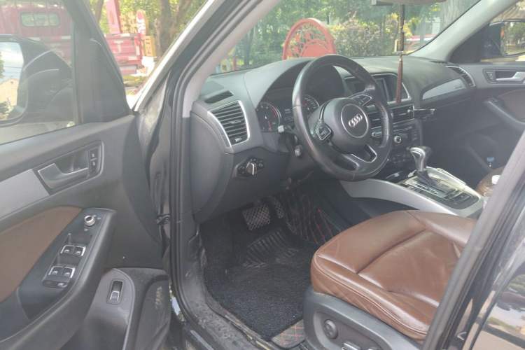 Used Audi Q5 2015 40 TFSI Technology Edition

