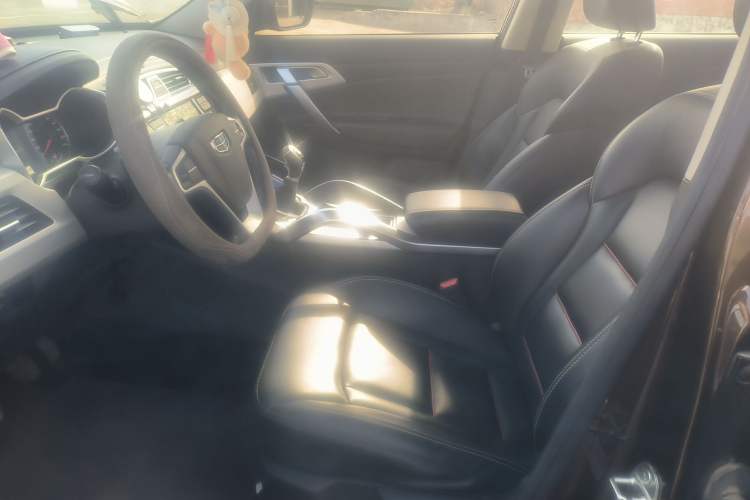 Used Geely Auto Emgrand X7 Sport 2018 2.0L Manual Two-Wheel Drive Zhiya Version Left Front Seat