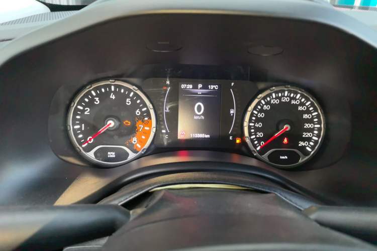 Used Jeep Renegade 2018 Connected Large Screen Version 180TS Automatic High-Energy Edition Instrument Cluster