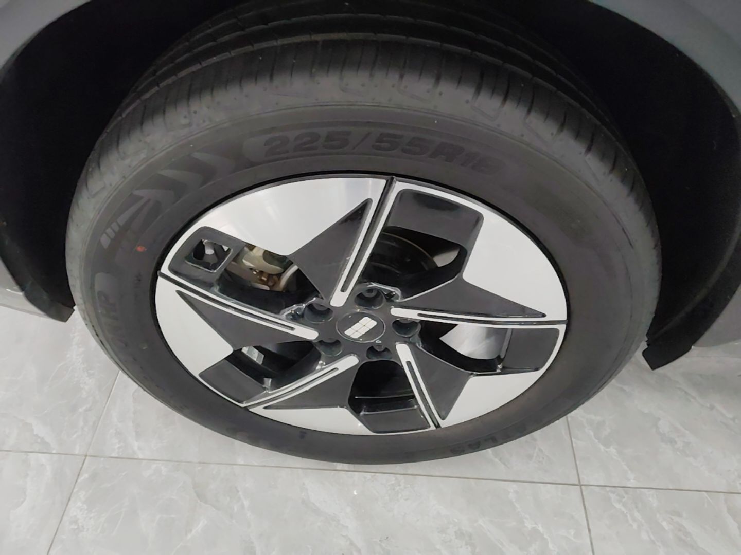 Geely Galaxy E5 2026 Model 610km Exploration+ Edition — снимка 11