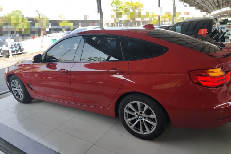 Used BMW 3 Series GT 2016 320i Fashion Model
