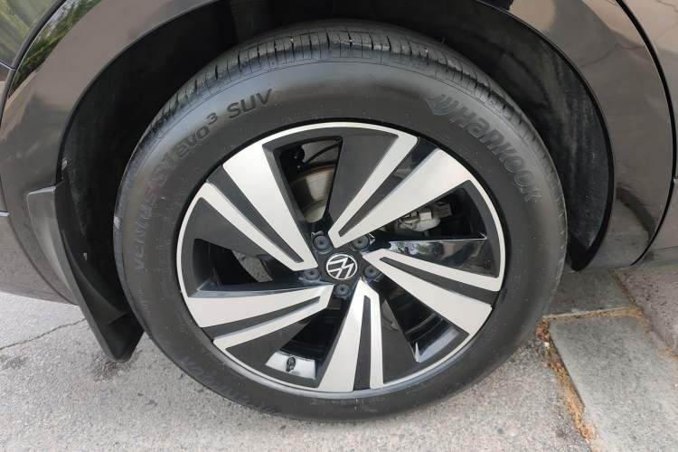 Used Volkswagen Tavendor 2023 380TSI Four-Wheel Drive R-Line Cruise Edition