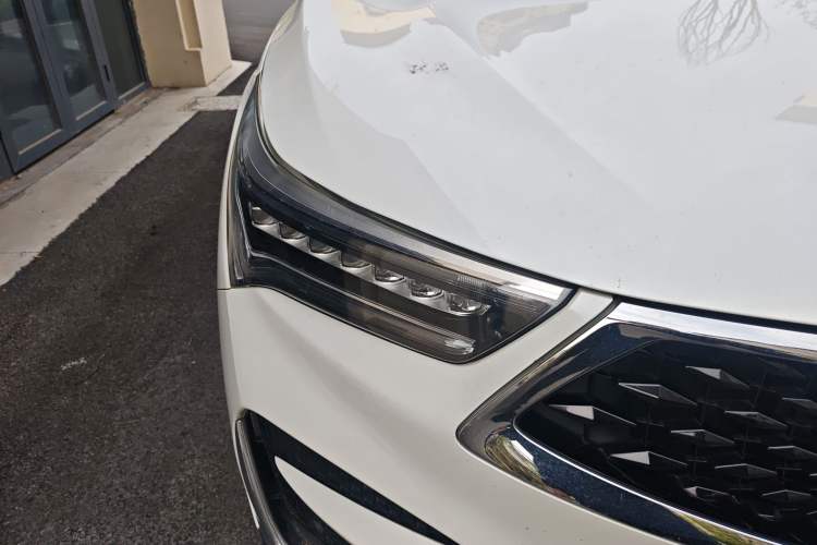 Used Acura RDX 2019 2.0T Enjoyment Version China VI Standard Right Front Headlight