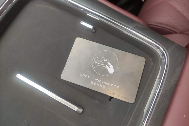 Used VOYAH Titan 2026 Model Max+ Interior 1