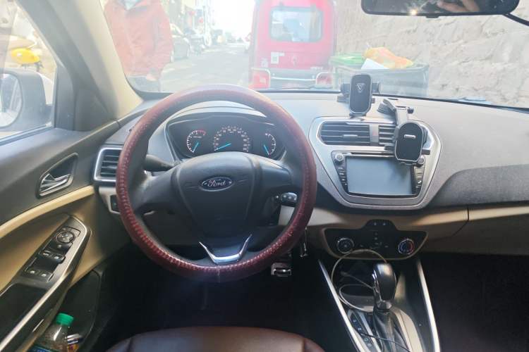 Used Ford Escort 2017 Revised Version 1.5L Automatic Comfort Edition