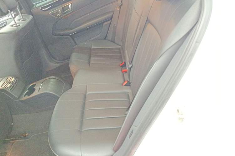 Used Mercedes-Benz E-Class 2015 Restyled E 260 L Sport Edition Left Rear Seat