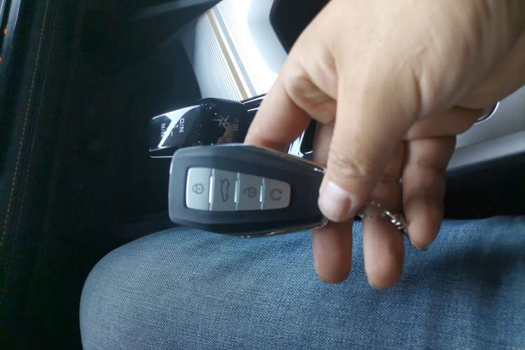 Used Geely Auto Emgrand L HiP 2024 Longteng Edition 1.5TD-DHT Pro 100KM Superior Model Interior 1