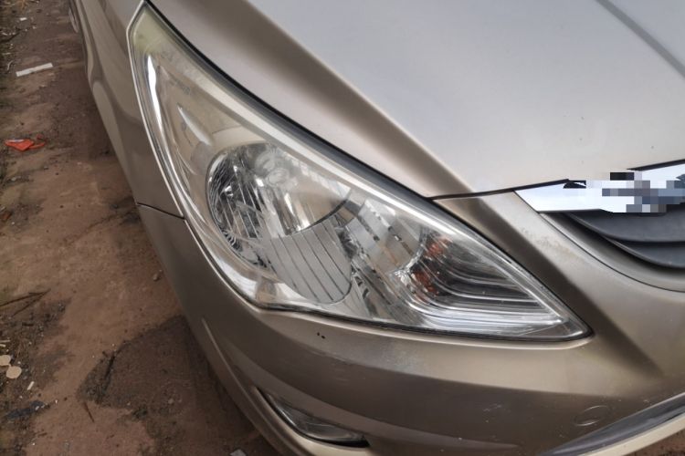 Used Hyundai Verna (older generation) 2010 Sedan 1.4L Manual Comfort GS
