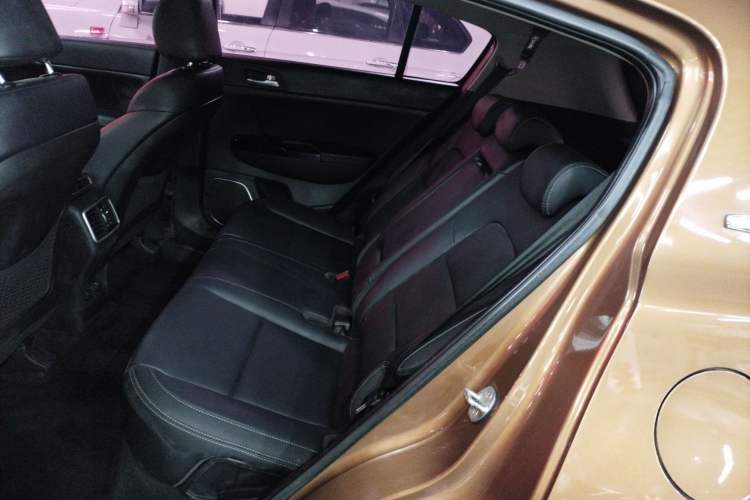 Used Kia KX5 2017 1.6T Automatic Two-Wheel Drive 15th Anniversary Special Edition DLX