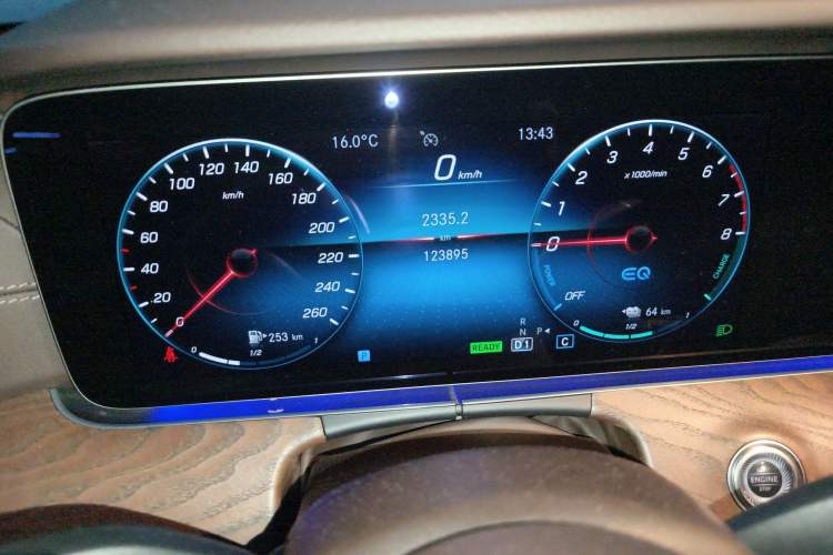 Used Mercedes-Benz E-Class New Energy 2022 Second Facelift E 350 e L Plug-in Hybrid Sports Sedan
