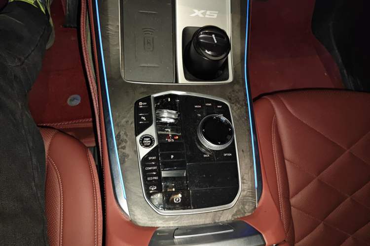 Used BMW X5 2023 xDrive 30Li M Sport Package