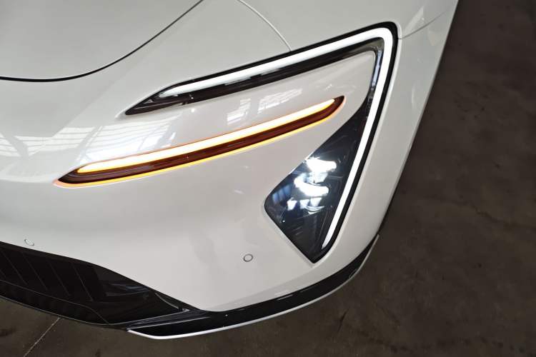 Used Avatr 06 2025 Max All-Electric Version