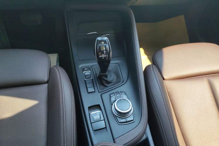 Used BMW X1 2021 sDrive25Li Leading Model
