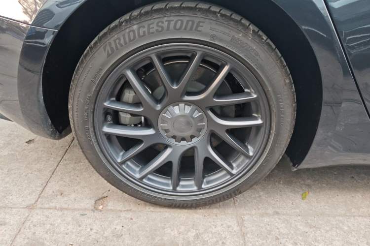 Used Tesla Model 3 2025 Rear-Wheel-Drive Version