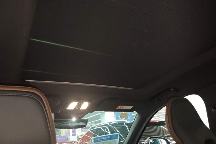 Used Volvo XC90 2023 B6 Zhiyi Luxury Edition 7-Seater