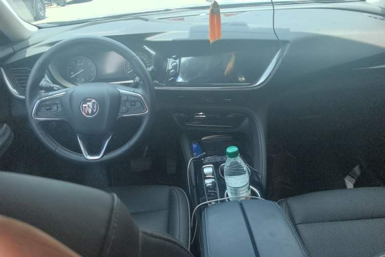 Used Buick Envision 2022 Encore S 652T Two-Wheel-Drive Luxury Model