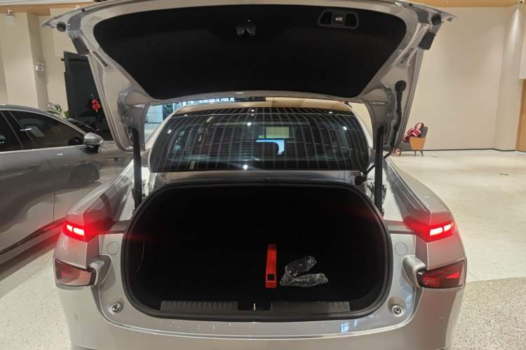 Used XPeng P7 2022 480N+
