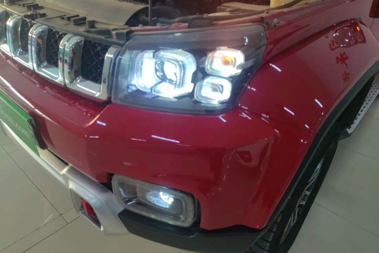 Used BAIC Off-Road BJ40 2023 2.0T Automatic Four-Wheel Drive Urban Hunter Edition Chivalrous Type