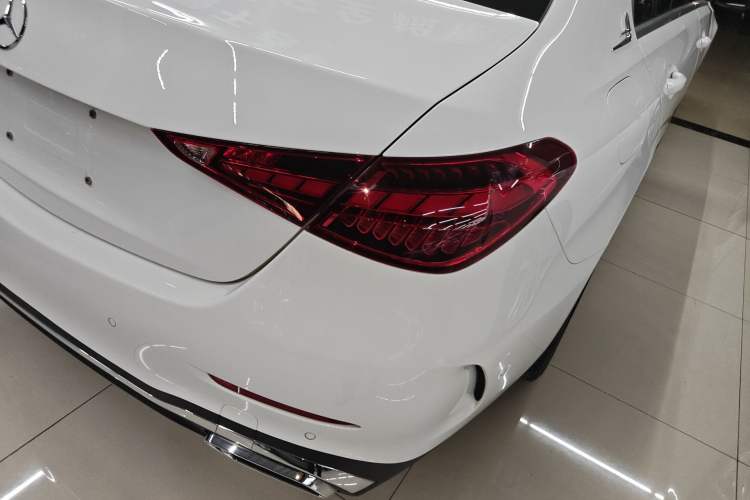 Used Mercedes-Benz C-Class 2023 Restyled C 260 L Sport Edition Exterior 3