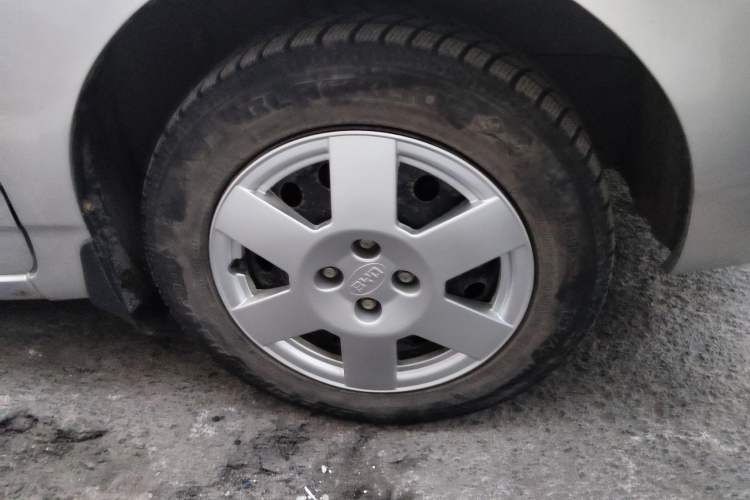 Used BYD F3 2013 1.5L Manual Standard CNG Model