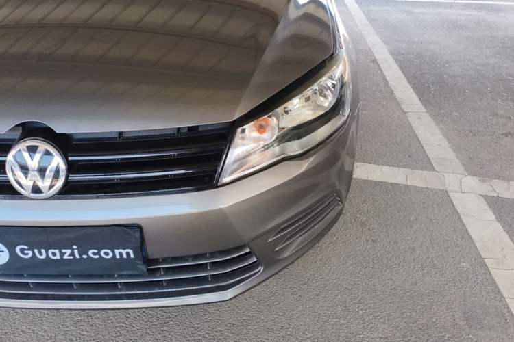 Used Volkswagen Jetta 2015 Zhuihui Edition 1.4L Manual Fashion Model
