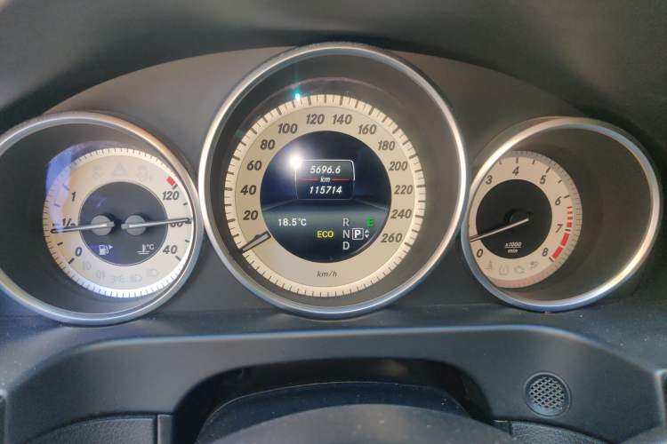 Used Mercedes-Benz E-Class 2015 Restyled E 260 L Sport Edition Odometer Close Up