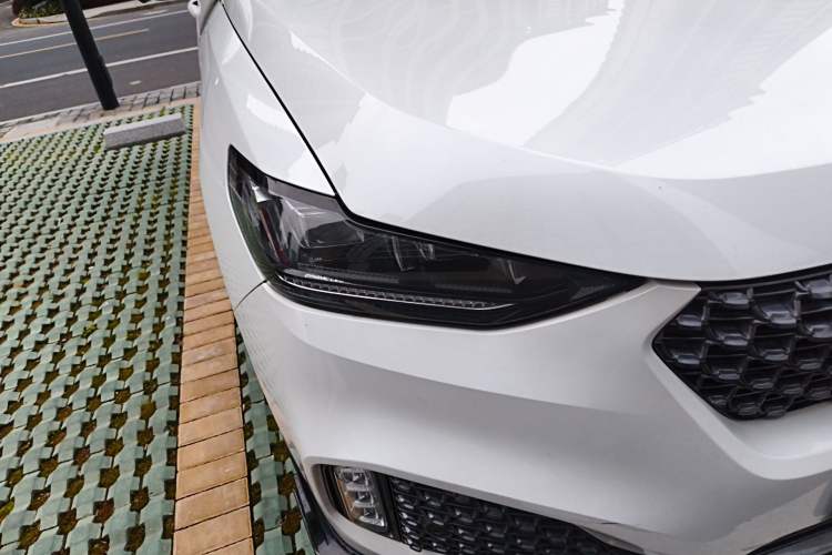 Used Wey VV6 2020 2.0T Two-Wheel Drive Smart Enjoyment+
