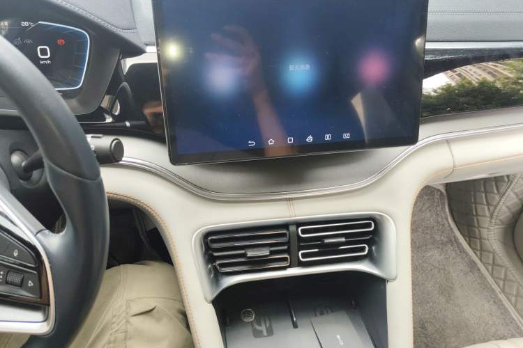 Used BYD Song PLUS New Energy 2023 Champion Edition DM-i 150KM Flagship PLUS
