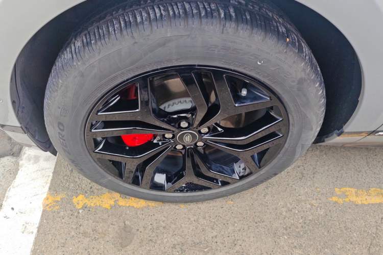 Used Land Rover Range Evoque 2021 Range Rover L 249 PS R-Dynamic SE Luxury Edition Exterior 4