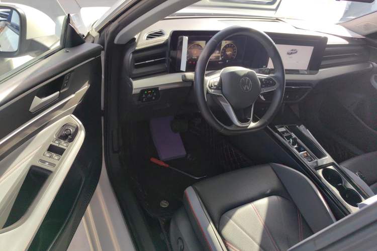 Used Volkswagen Lamando 2023 Lavida L 280TSI DSG Spicy Edition