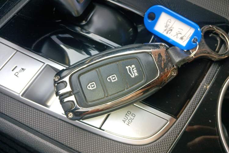 Used Hyundai Elantra 2021 1.5L CVT LUX Prestige Edition