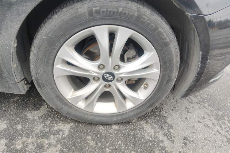 Used Hyundai Sonata 2011 2.0L Automatic Leading Edition